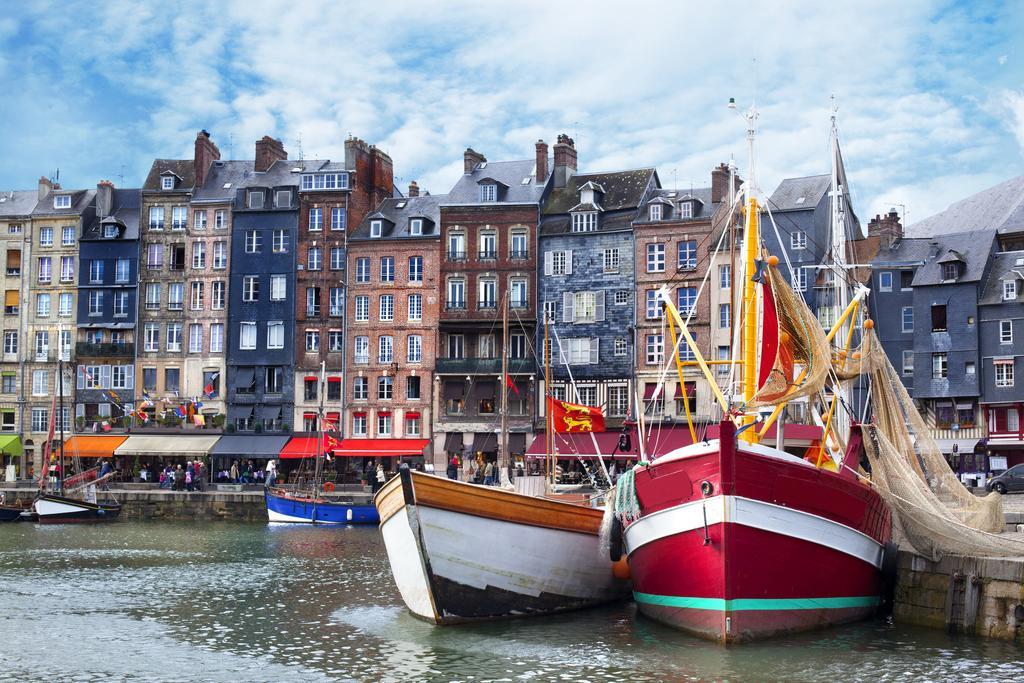 Le Balcon Du Port Apartment Honfleur Bagian luar foto